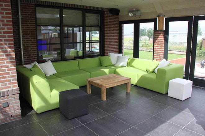 Outdoor Lifestyle – outdoor sofa – impressie – 27 Westland sunbrella macao