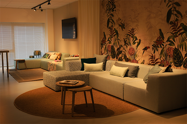 loungesets showroom