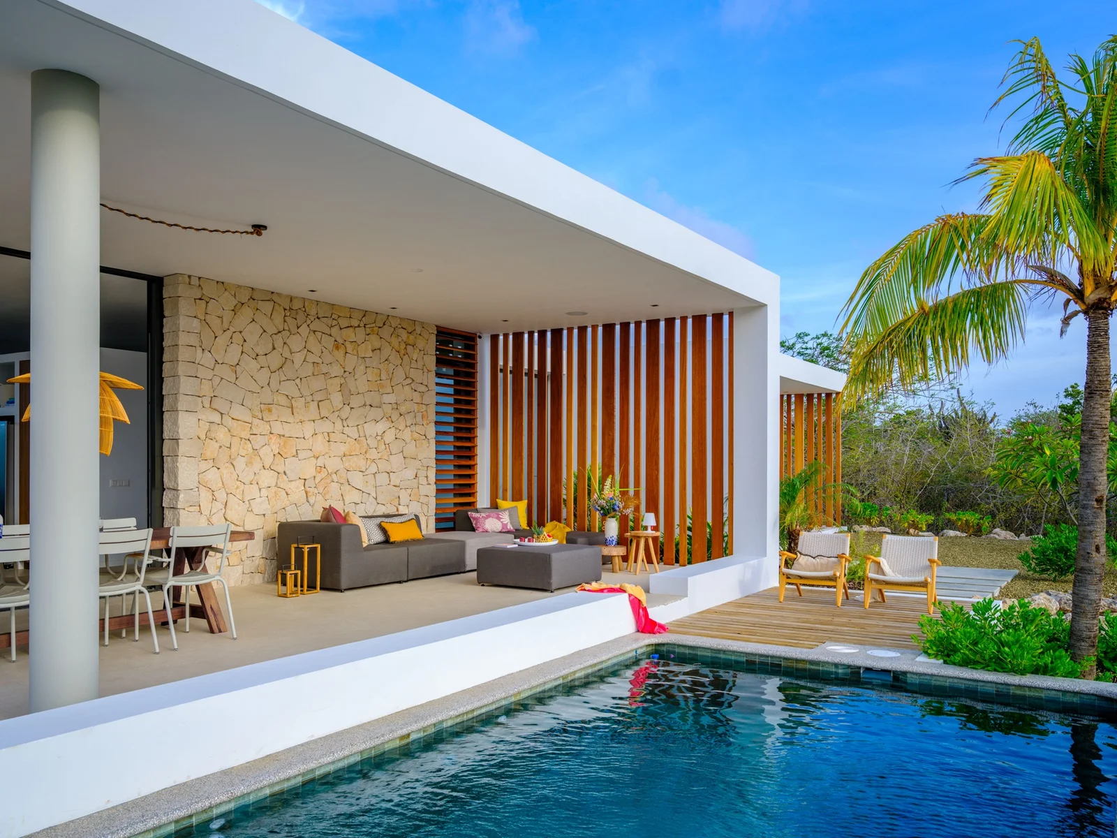 loungeset voor jouw veranda bij zwembad